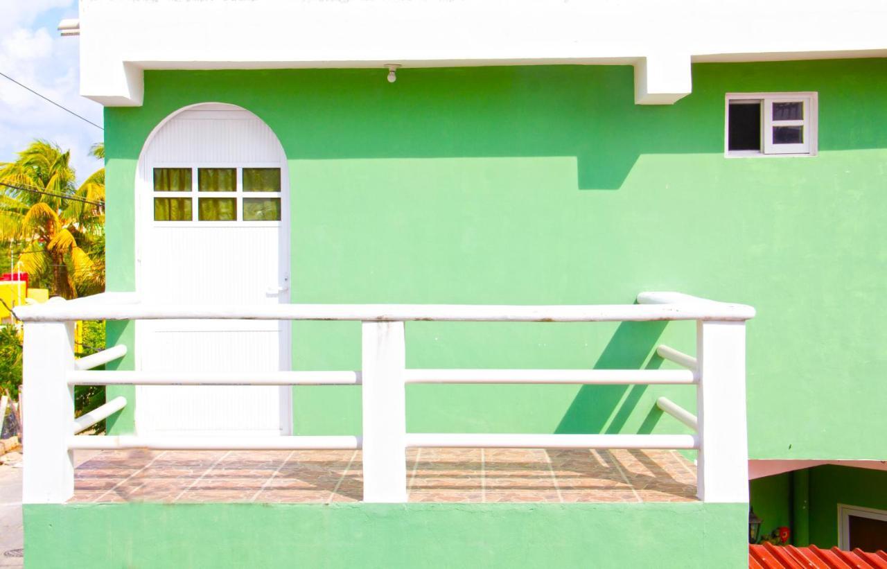 Casa Caridad Del Cobre Villa Isla Mujeres Eksteriør billede